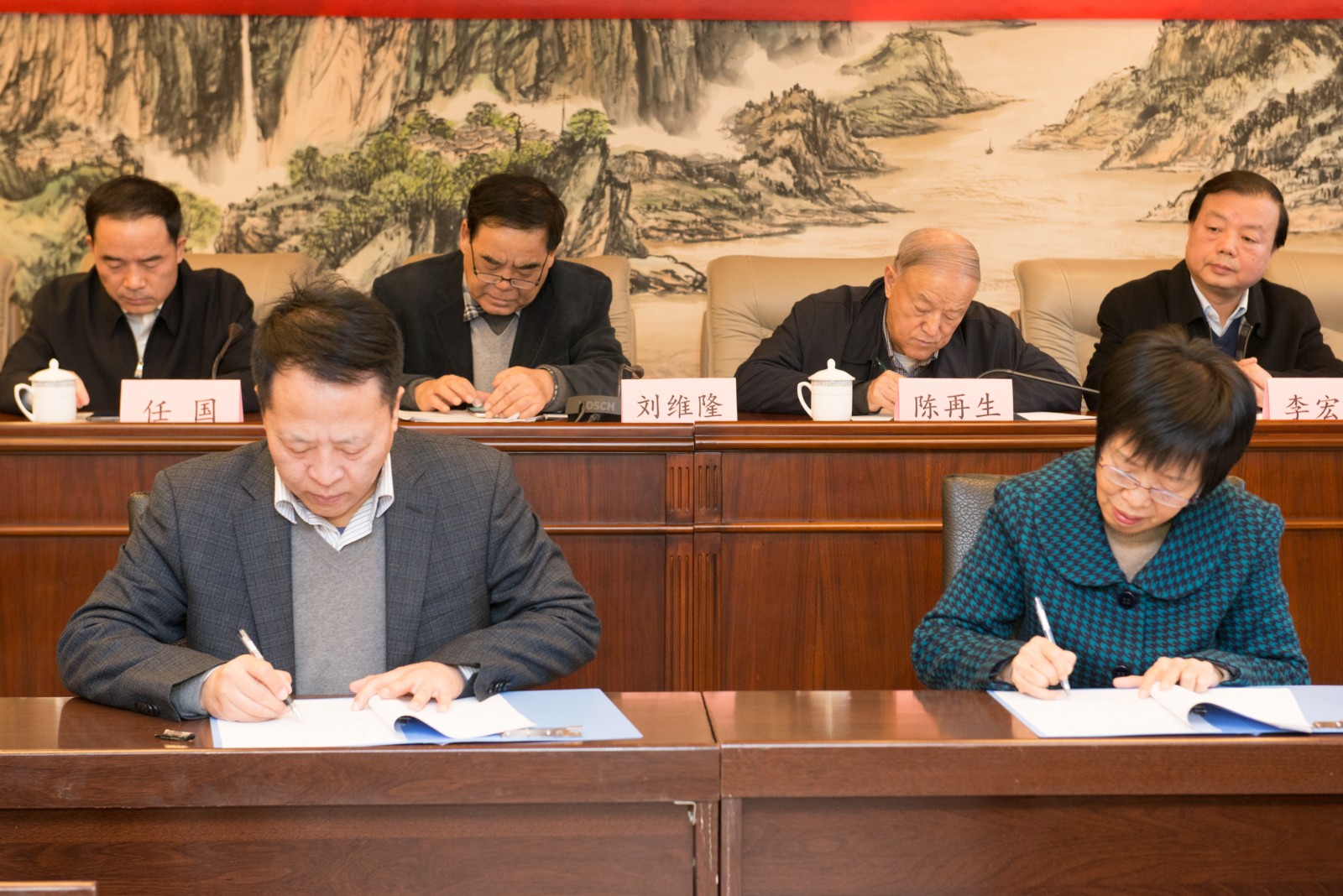 陕西沙巴(中国)体育有限公司官网集团向省慈悲协会捐赠200万元赞助公益项目