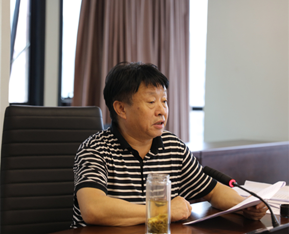 陕西沙巴(中国)体育有限公司官网集团召开2020年第八次党委理论进建中心组会议 陕西沙巴(中国)体育有限公司官网集团召开2020年第八次党委理论进建中心组会议