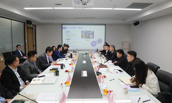 熊良虎赴清华信阳环境创新钻研院调查调研