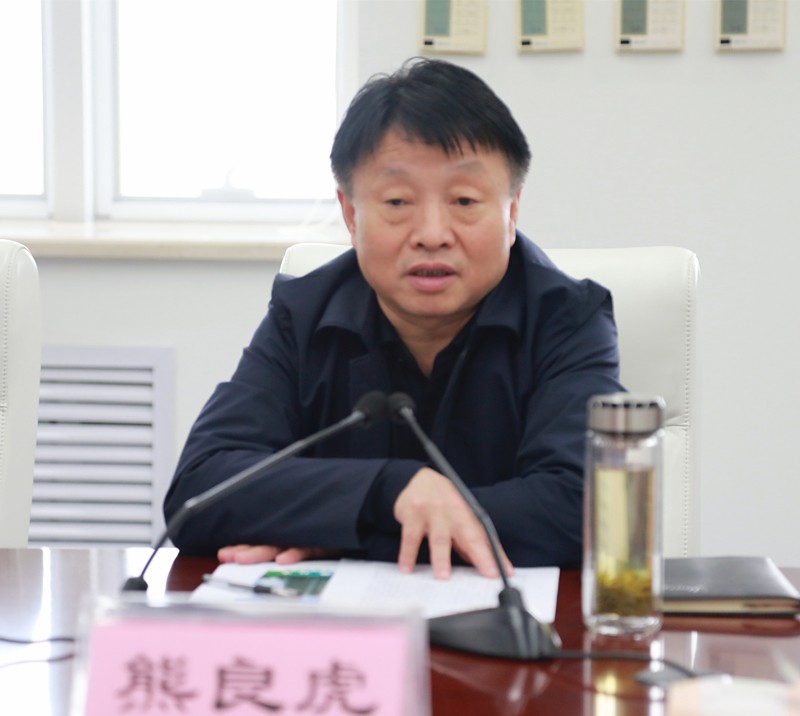 熊良虎赴陕西未来能源公司互换座谈