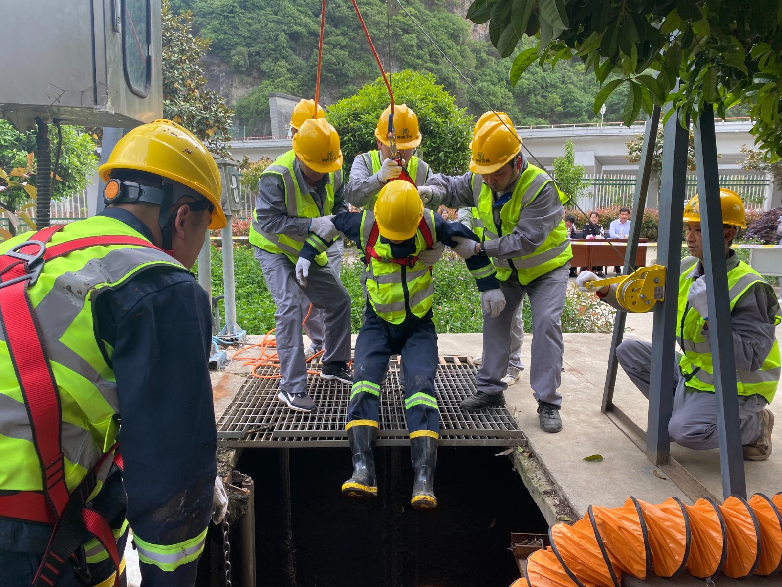 水环境公司:“四抓四保险”筑牢安全沙巴(中国)体育有限公司官网防线 水环境公司:“四抓四保险”筑牢安全沙巴(中国)体育有限公司官网防线