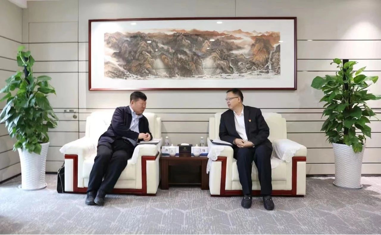 陕西沙巴(中国)体育有限公司官网集团与宁夏建投集团座谈互换